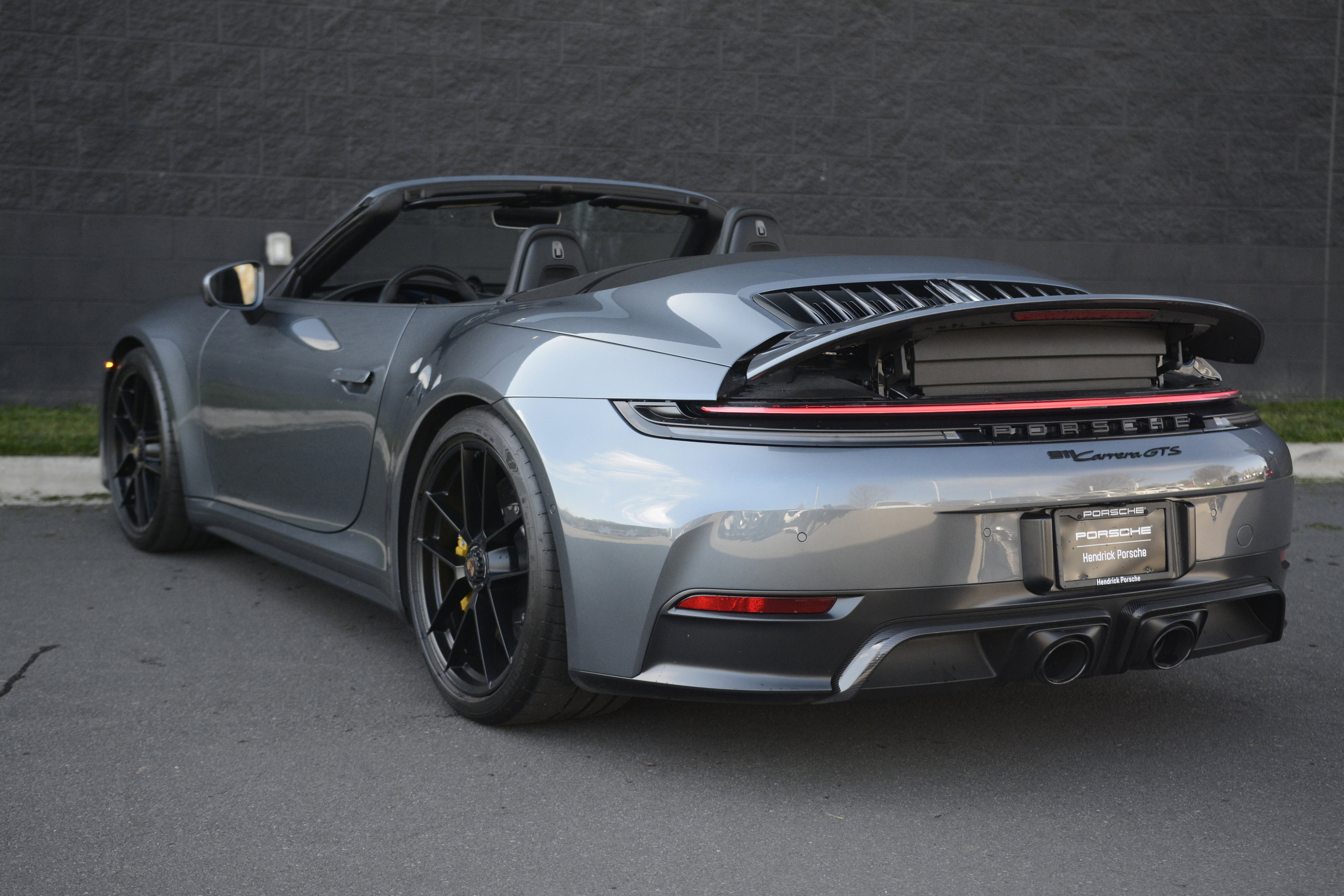 Certified 2025 Porsche 911 Carrera GTS image 3