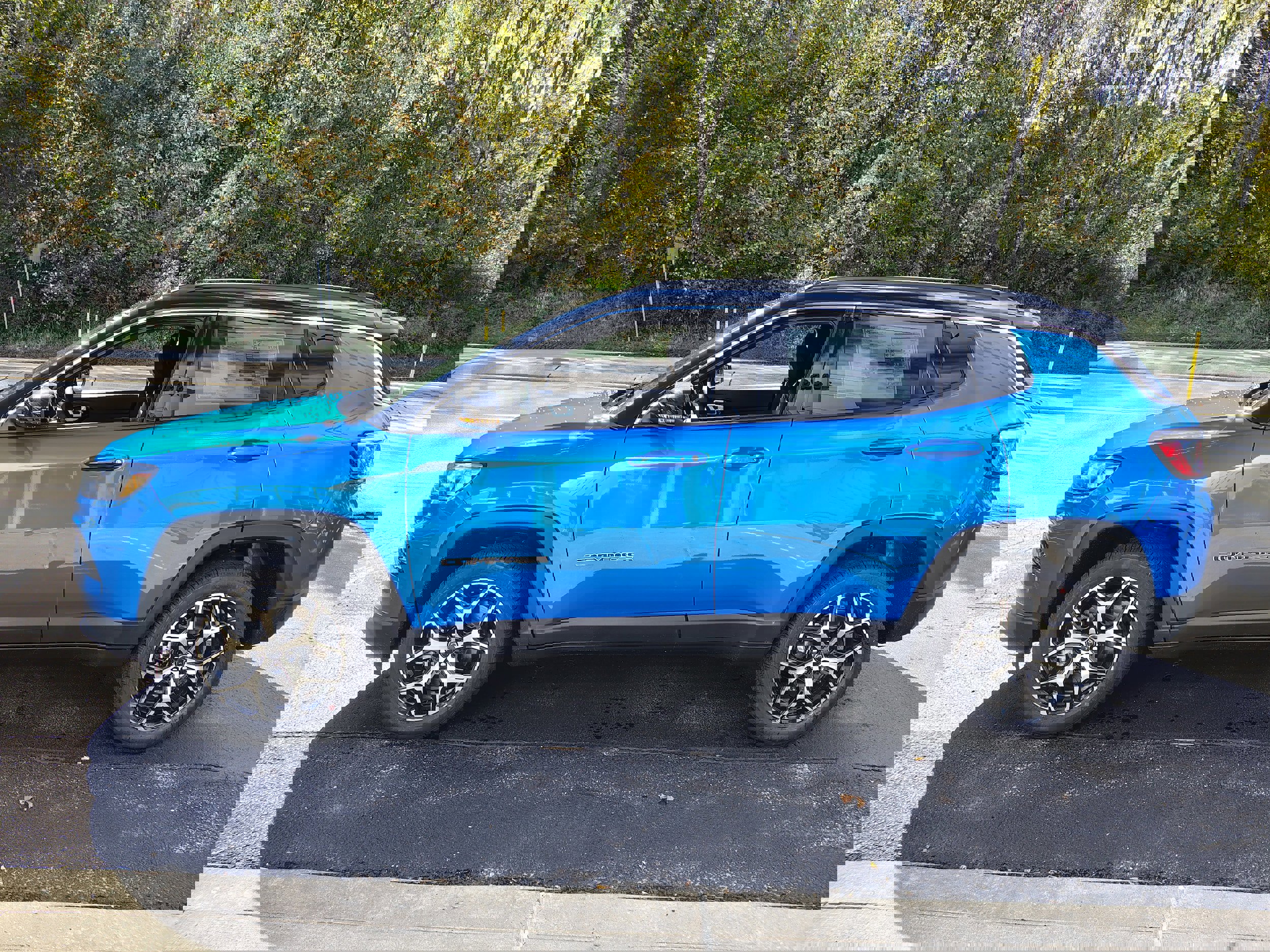 New 2026 Jeep Compass Limited image 6