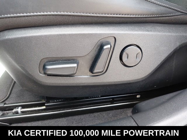 Certified 2025 Kia EV6 Light RWD image 23