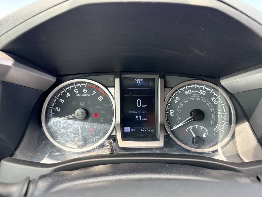 Used 2023 Toyota Tacoma SR5 RWD image 15