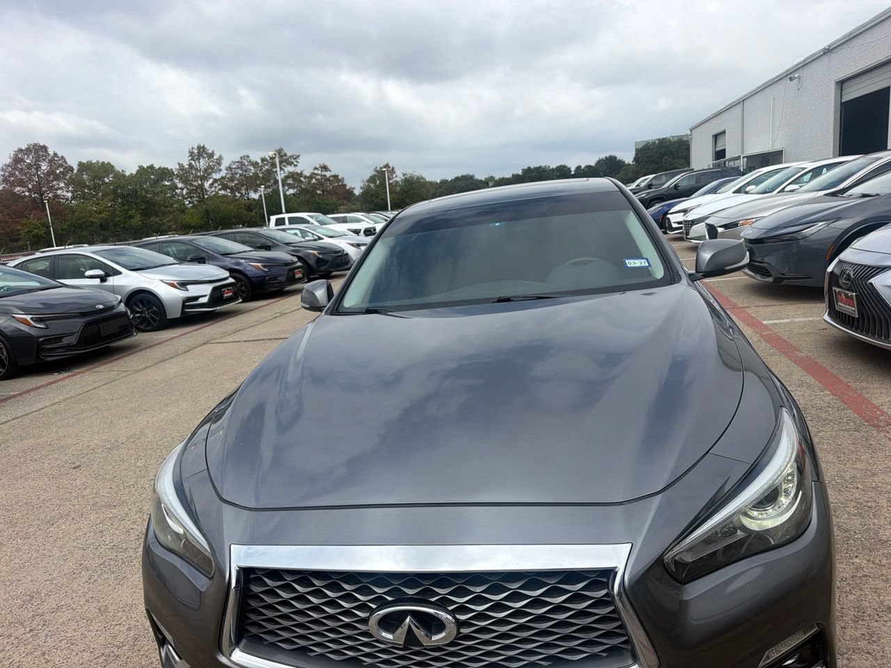Used 2020 INFINITI Q50 Luxe RWD image 2