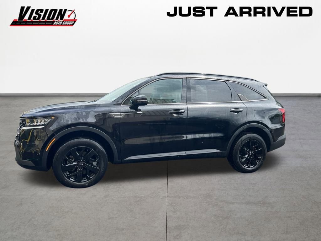 Used 2021 Kia Sorento S AWD/4WD image 3