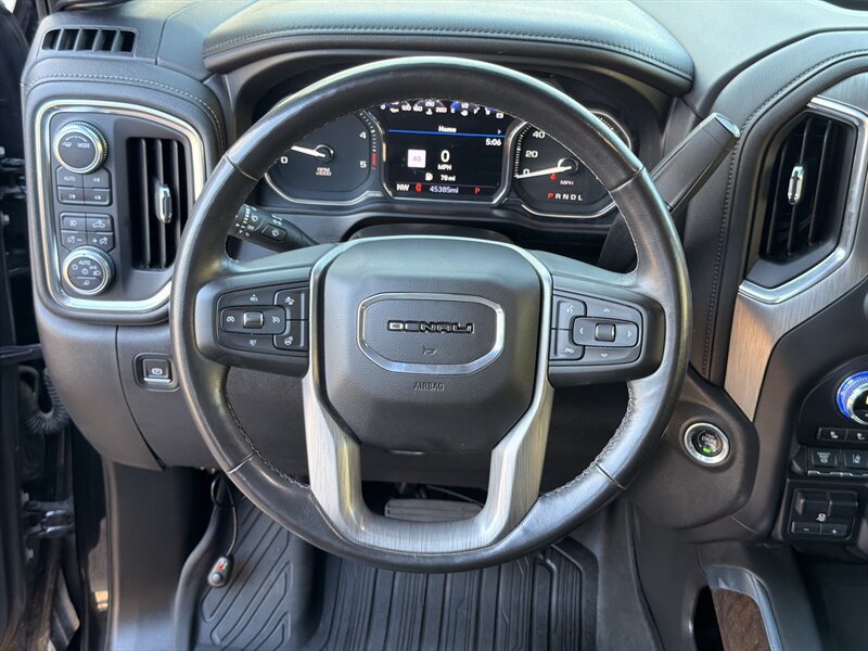 Used 2020 GMC Sierra 2500 Denali AWD/4WD image 36