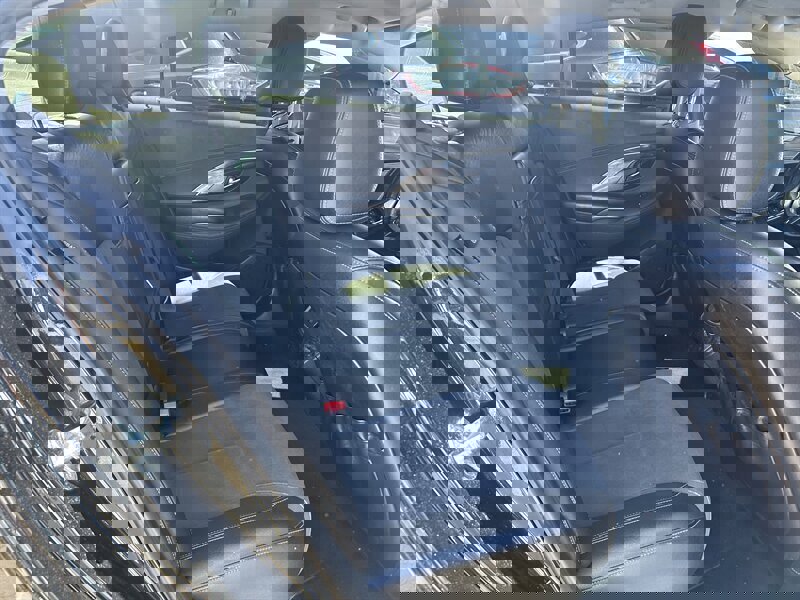 Used 2016 Buick LaCrosse image 30