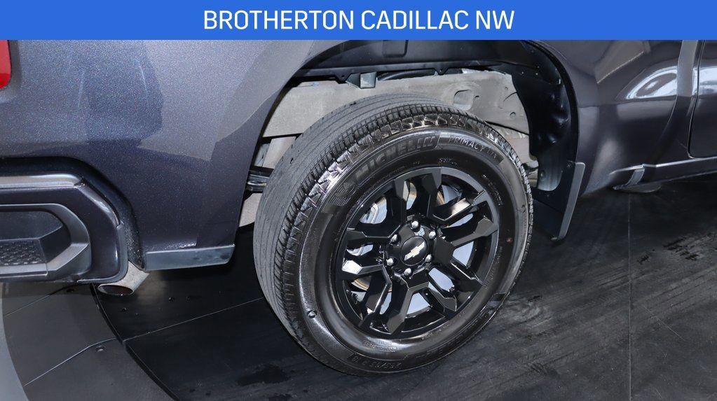 Used 2024 Chevrolet Silverado 1500 RST w/ Convenience Package II image 15