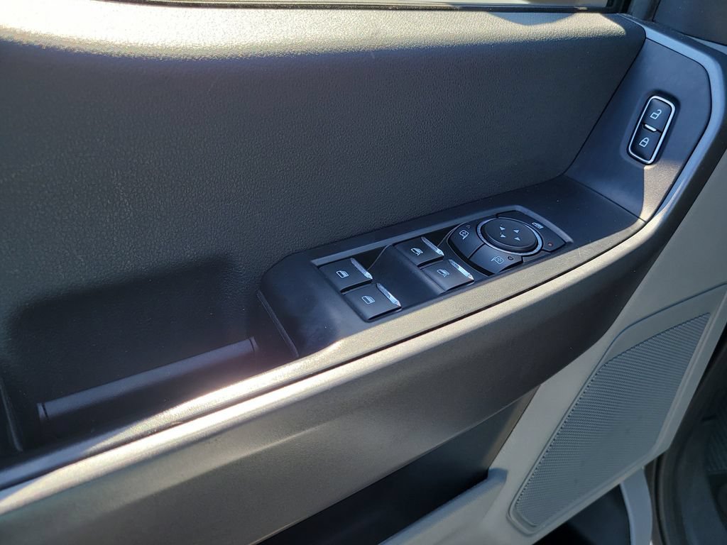 Certified 2025 Ford F250 XLT AWD/4WD image 15