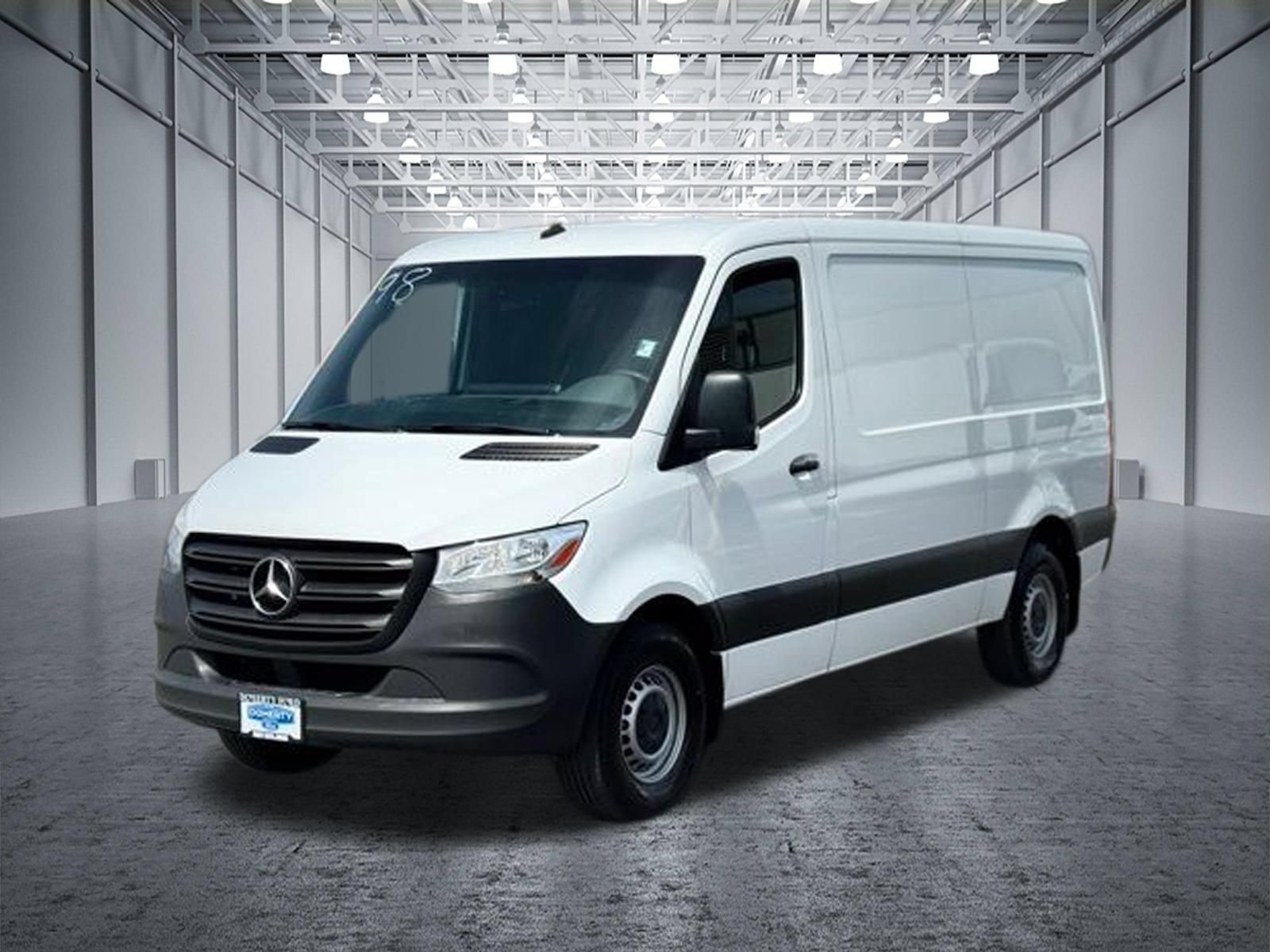 Used 2021 Mercedes-Benz Sprinter 2500 image 7