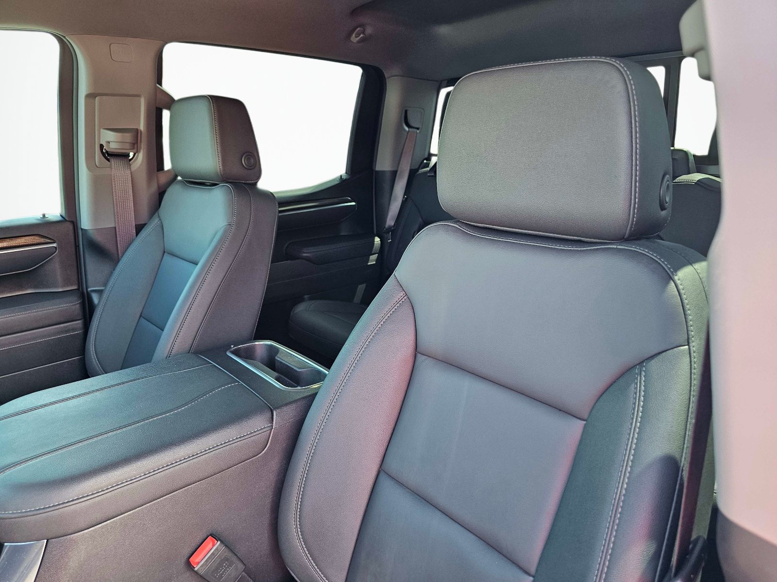 Used 2026 Chevrolet Silverado 1500 LT Trail Boss w/ Convenience Package II AWD/4WD image 18