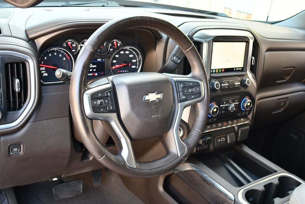 Used 2019 Chevrolet Silverado 1500 LTZ w/ LTZ Premium Package AWD/4WD image 13