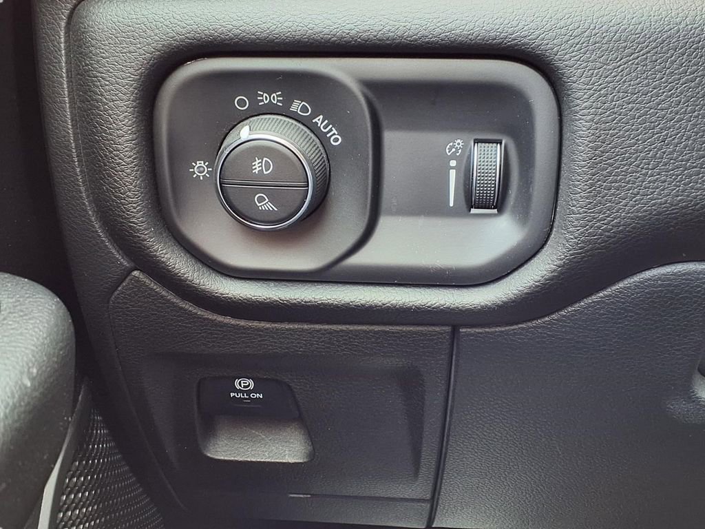Certified 2023 RAM 1500 Big Horn AWD/4WD image 16