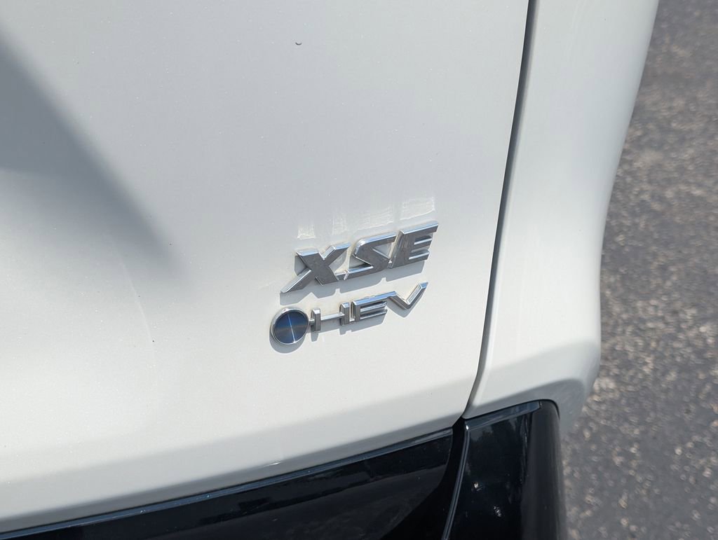 Used 2025 Toyota RAV4 XSE w/ Weather Package AWD/4WD image 24