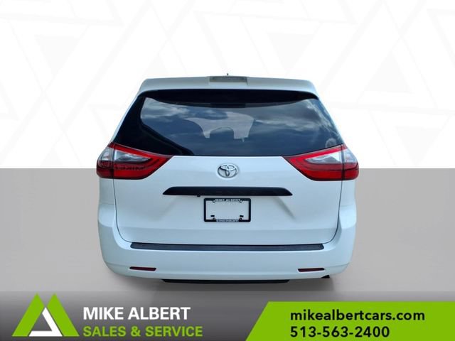 Used 2020 Toyota Sienna L FWD image 6