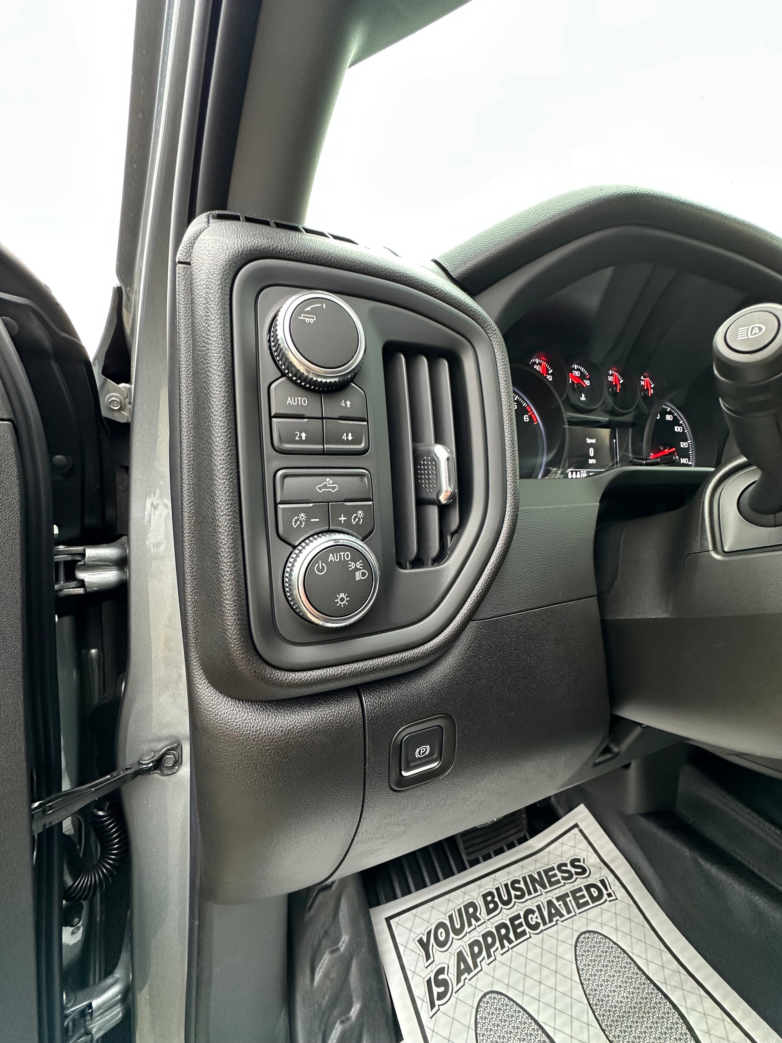 New 2026 GMC Sierra 1500 Pro w/ Pro Value Package AWD/4WD image 14