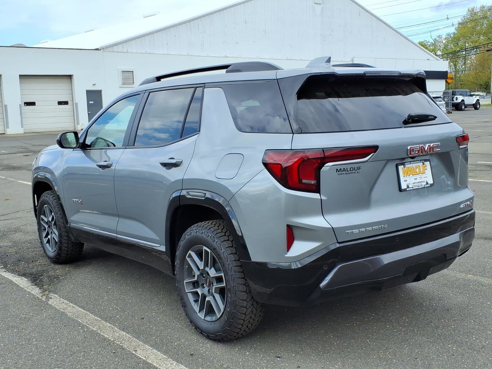 New 2026 GMC Terrain AT4 w/ Convenience Package III AWD/4WD image 4