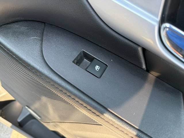 Used 2016 GMC Terrain SLT w/ Open Road Package FWD image 24
