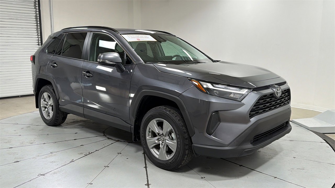 Certified 2025 Toyota RAV4 XLE video 3