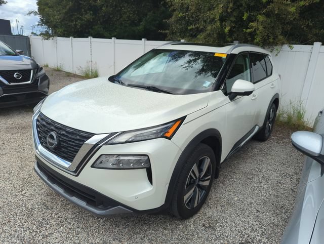 Certified 2023 Nissan Rogue SL w/ SL Premium Package FWD image 2