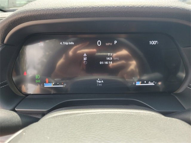 New 2025 Jeep Grand Cherokee Limited w/ Trailer Tow Package image 30