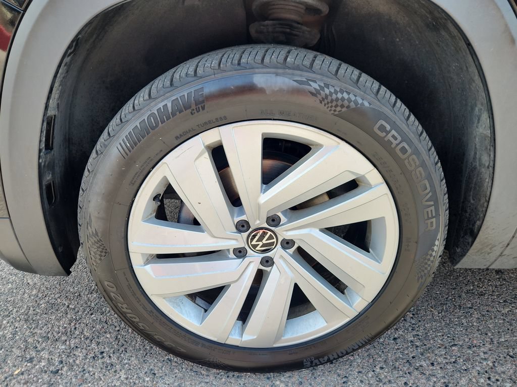 Used 2021 Volkswagen Atlas SEL AWD/4WD image 16