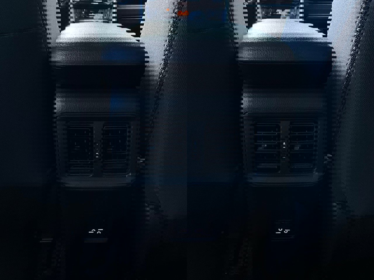 Used 2025 Toyota RAV4 XLE image 13