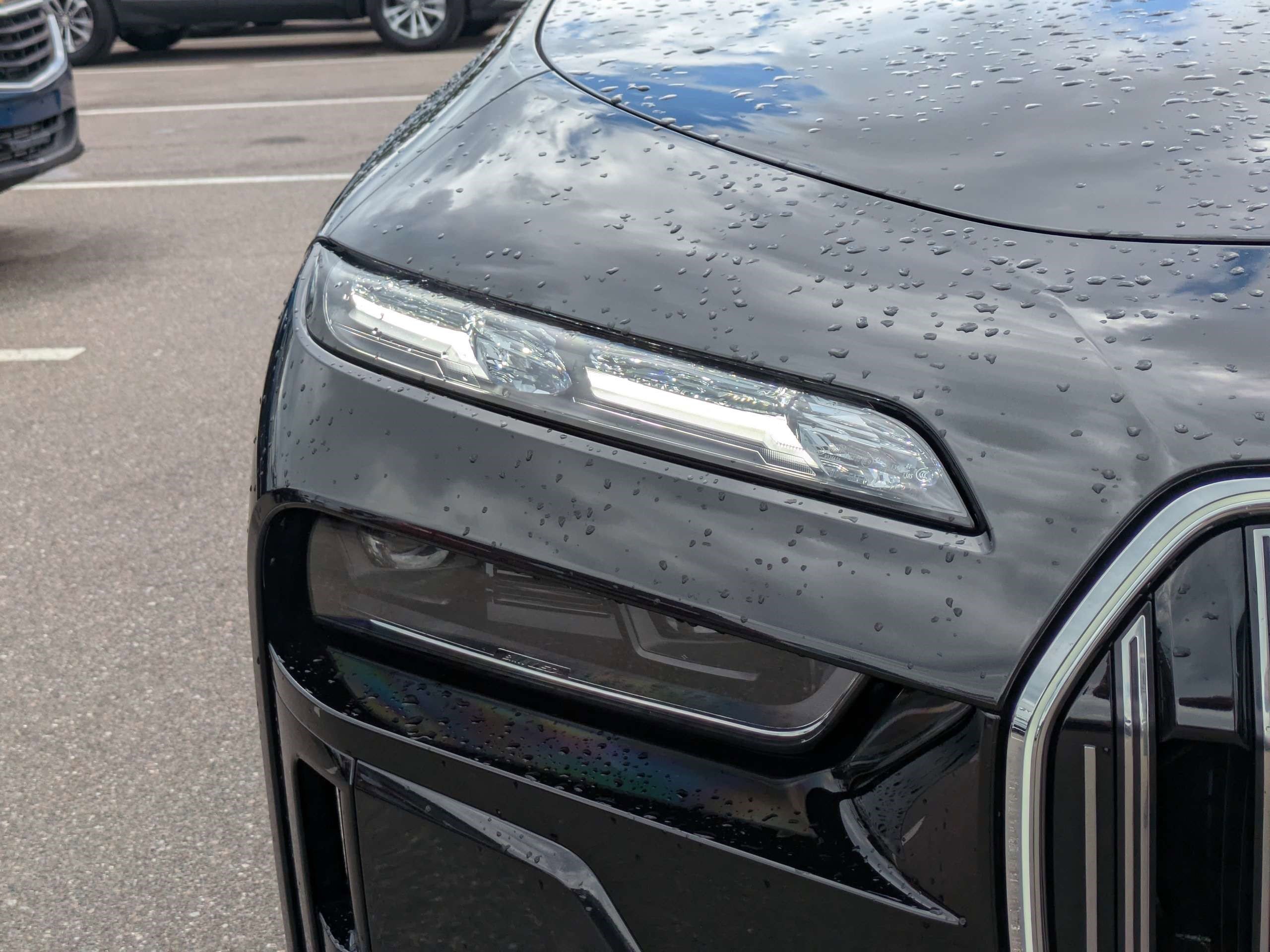 Used 2025 BMW 740i w/ Executive Package RWD image 9