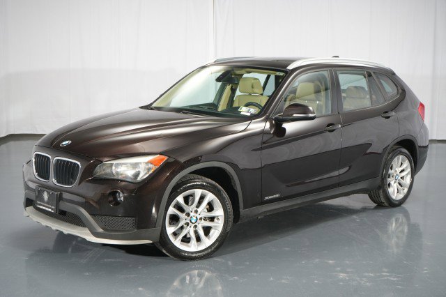 Used 2015 BMW X1 xDrive28i image 1