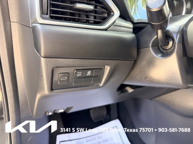 Used 2020 MAZDA CX-5 Touring FWD image 16