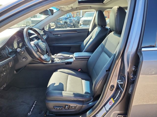 Used 2016 Lexus ES 350 w/ Navigation System Package image 13