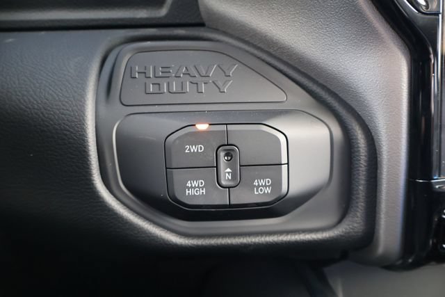 New 2026 RAM 3500 Laramie AWD/4WD image 15