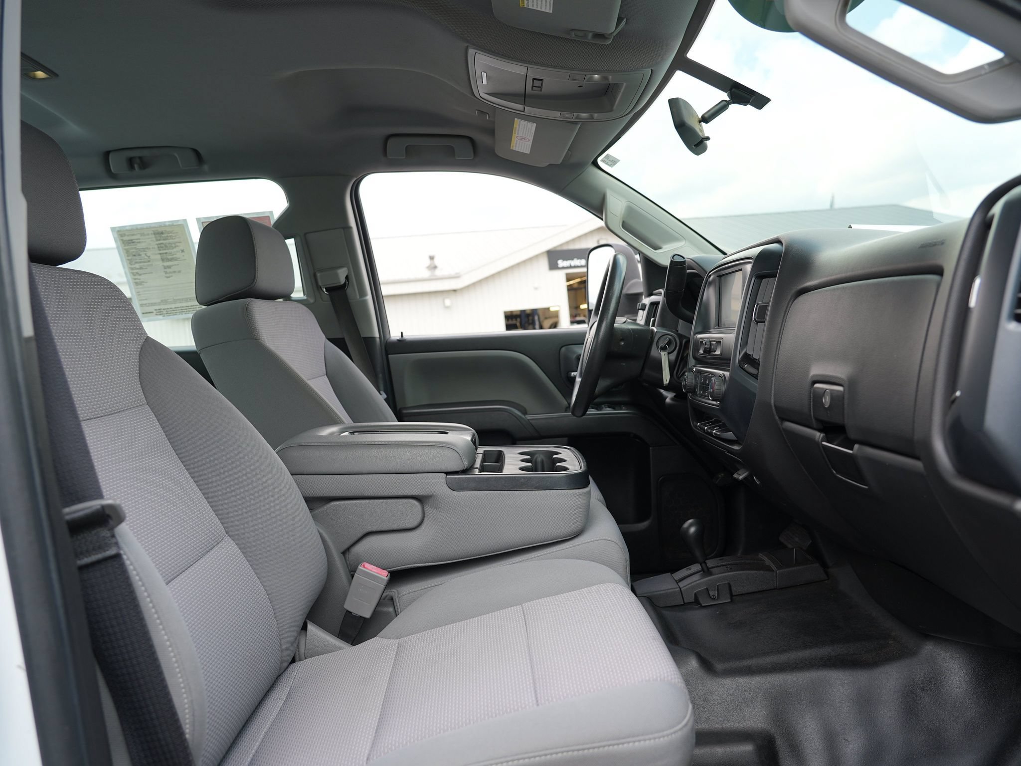 Used 2018 Chevrolet Silverado 3500 W/T AWD/4WD image 14