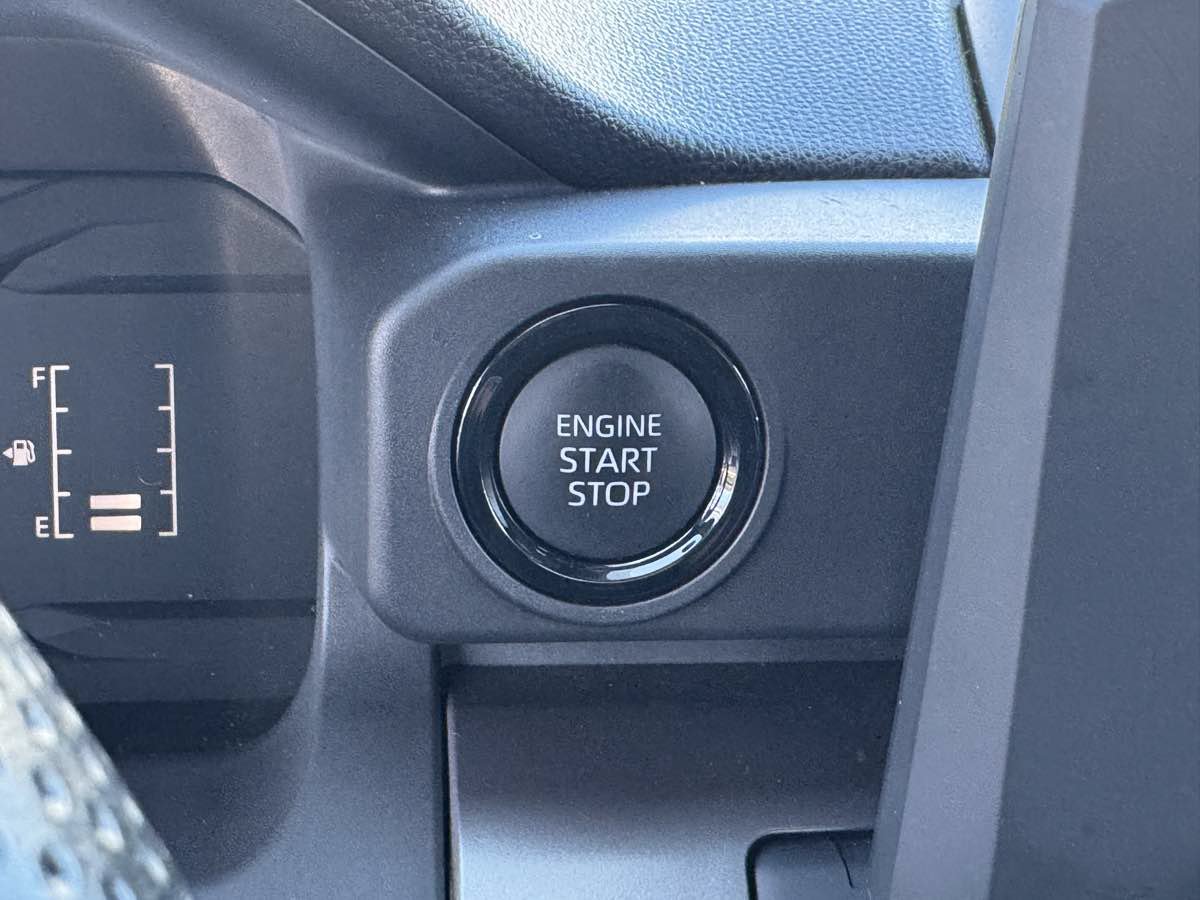Used 2026 Toyota Tacoma SR5 RWD image 32