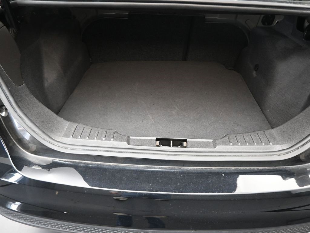 Used 2018 Ford Focus SE image 29