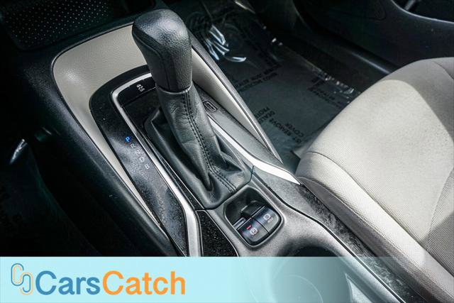Used 2020 Toyota Corolla LE FWD image 25