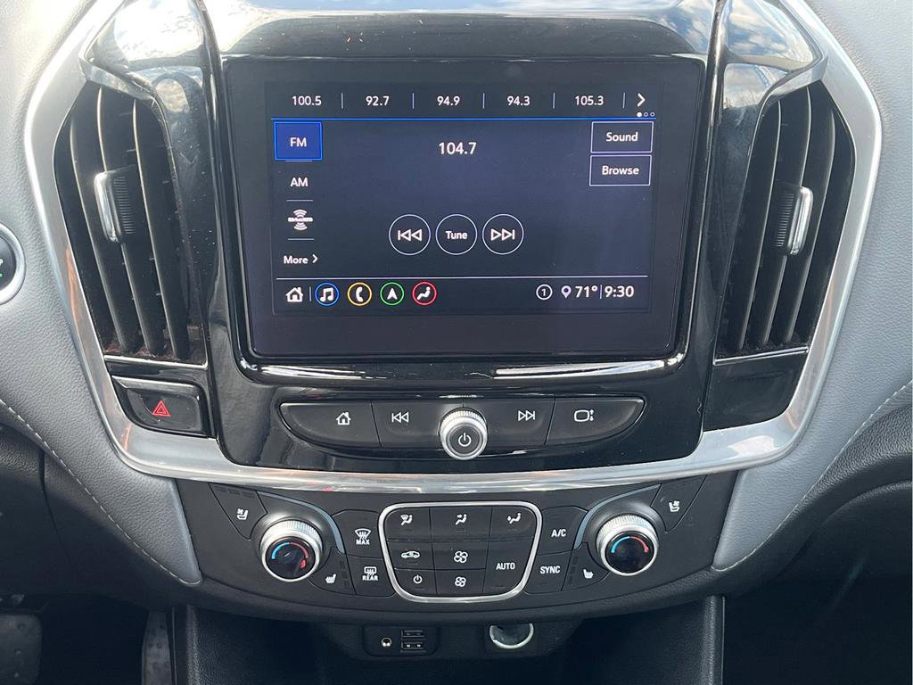 Used 2020 Chevrolet Traverse Premier image 17