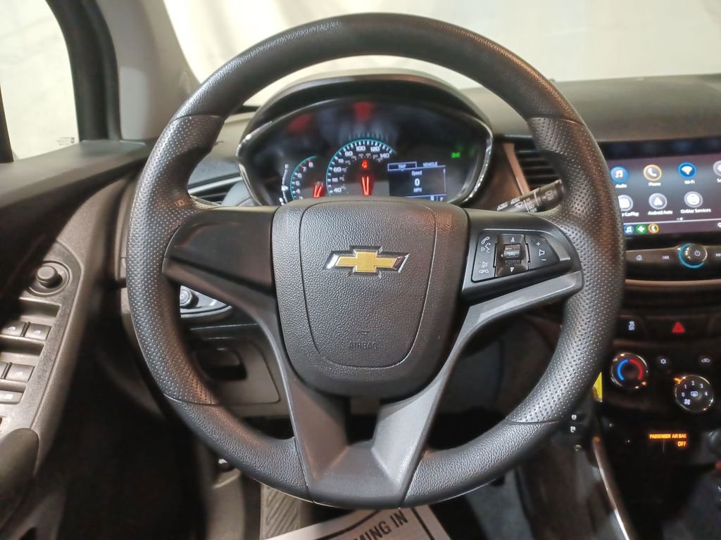 Used 2020 Chevrolet Trax LS image 11