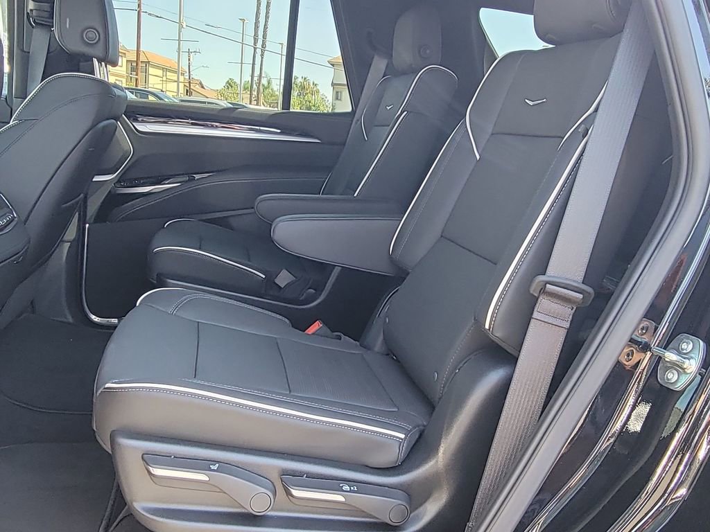 Used 2026 Cadillac Escalade Sport image 25