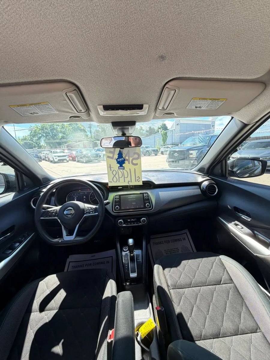Used 2020 Nissan Kicks SV FWD image 12