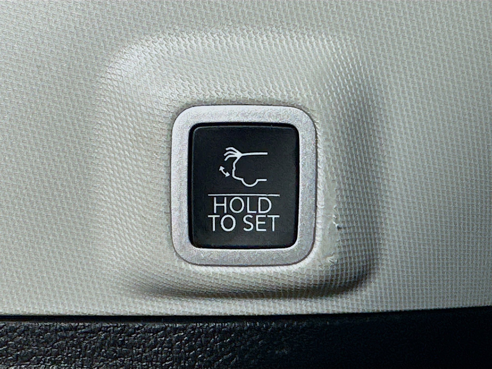 Used 2023 Jeep Grand Cherokee 4WD 4xe image 31