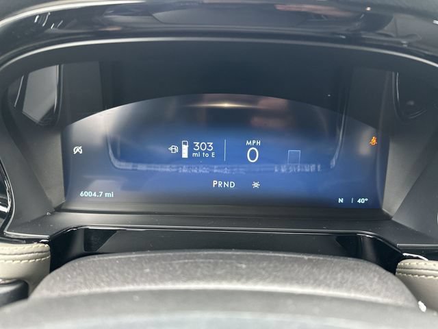 New 2025 Lincoln Corsair Reserve w/ Jet Appearance Package AWD/4WD image 12