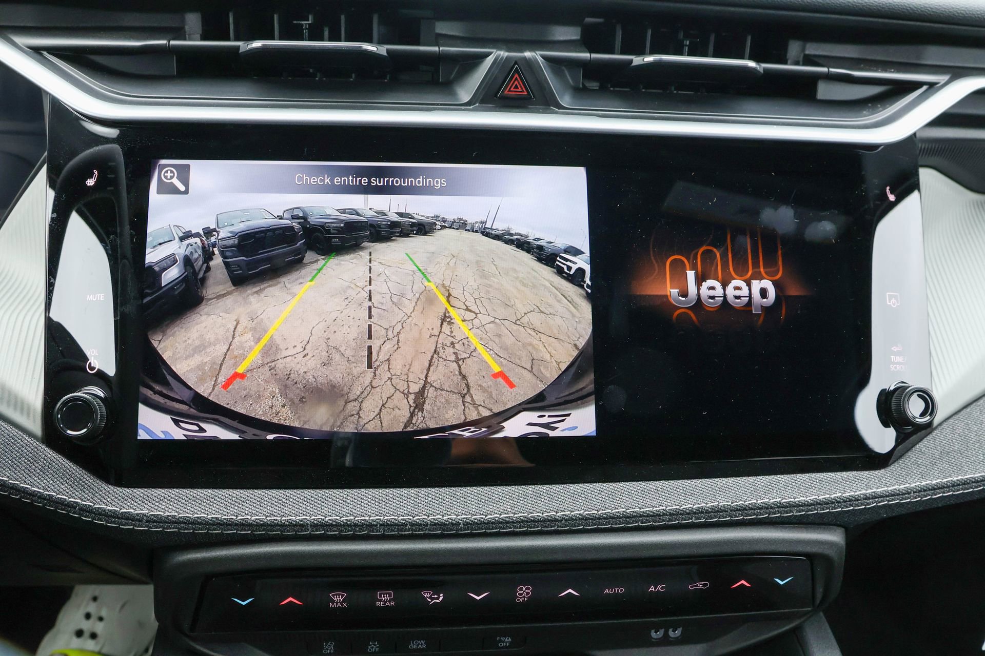 New 2026 Jeep Cherokee Laredo AWD/4WD image 17