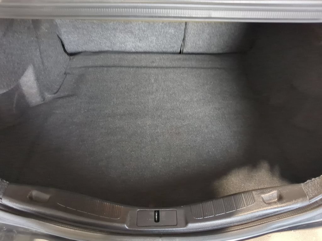 Used 2014 Ford Fusion SE w/ Equipment Group 202A FWD image 36