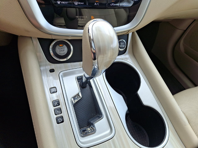 Used 2016 Nissan Murano Platinum w/ Platinum Technology Package AWD/4WD image 16