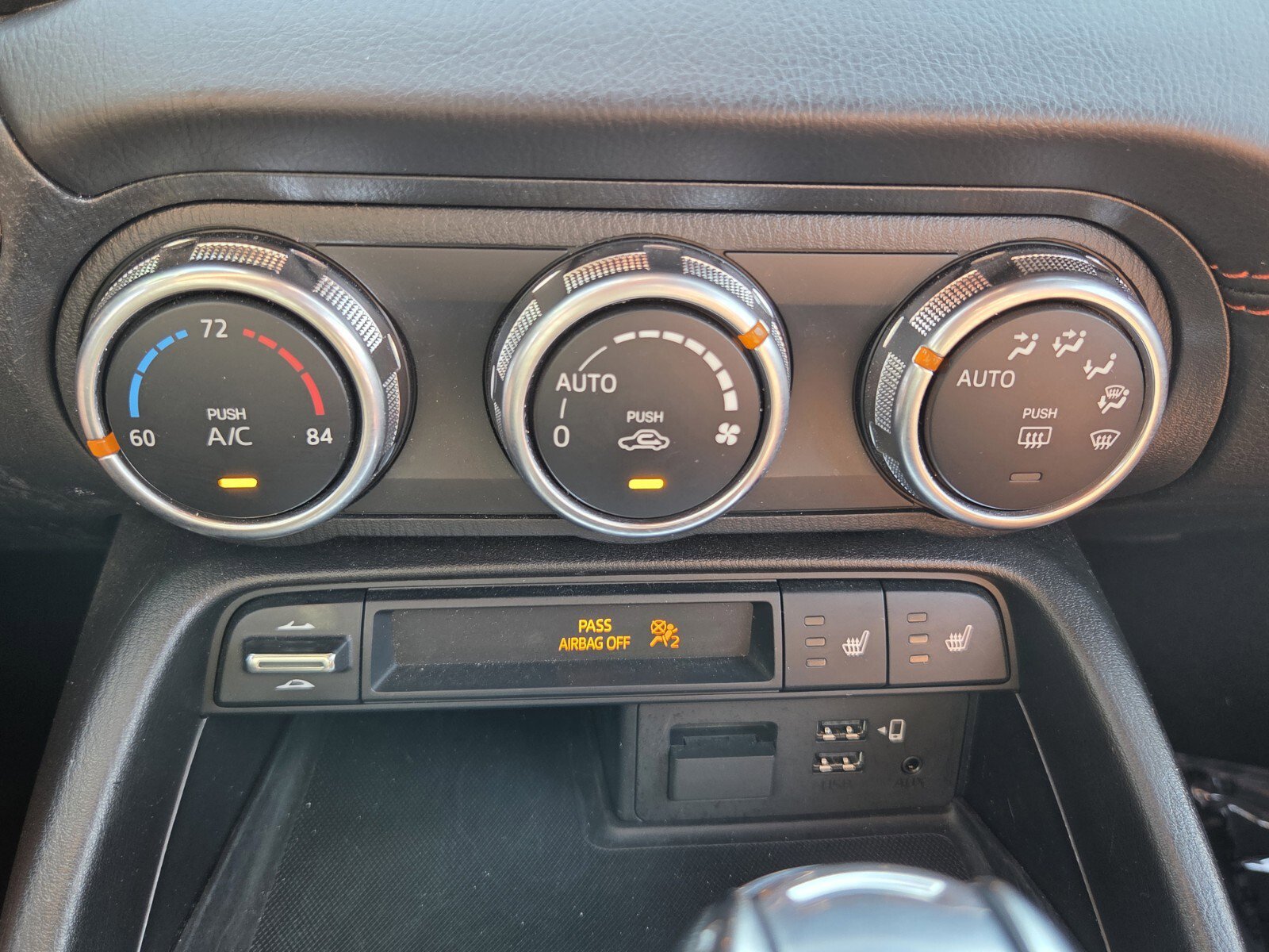Used 2023 MAZDA MX-5 Miata Grand Touring RWD image 22