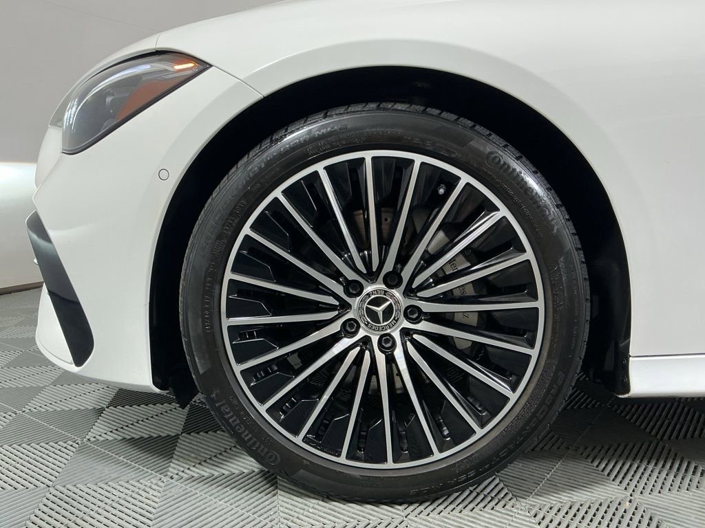 Used 2024 Mercedes-Benz CLE 300 4MATIC Coupe image 6