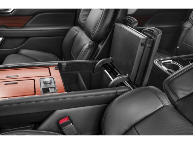Certified 2024 Lincoln Navigator Premiere AWD/4WD image 14