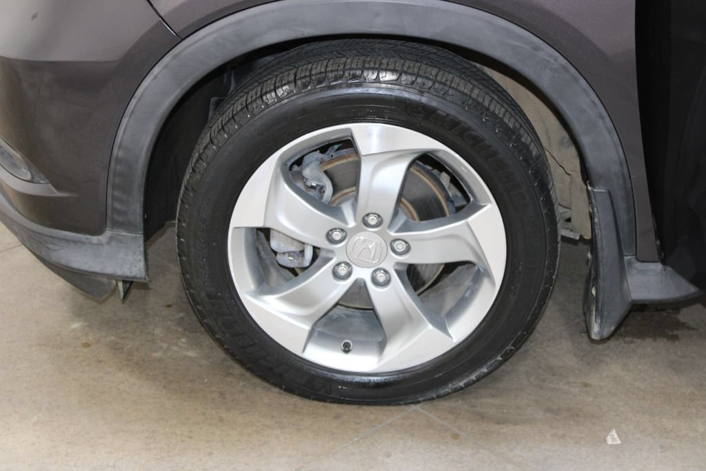 Used 2017 Honda HR-V EX-L image 47
