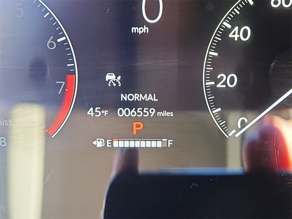 Certified 2025 Honda HR-V LX image 13