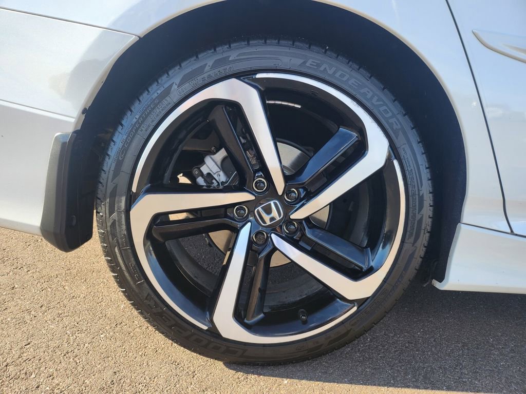 Used 2022 Honda Accord Sport image 32