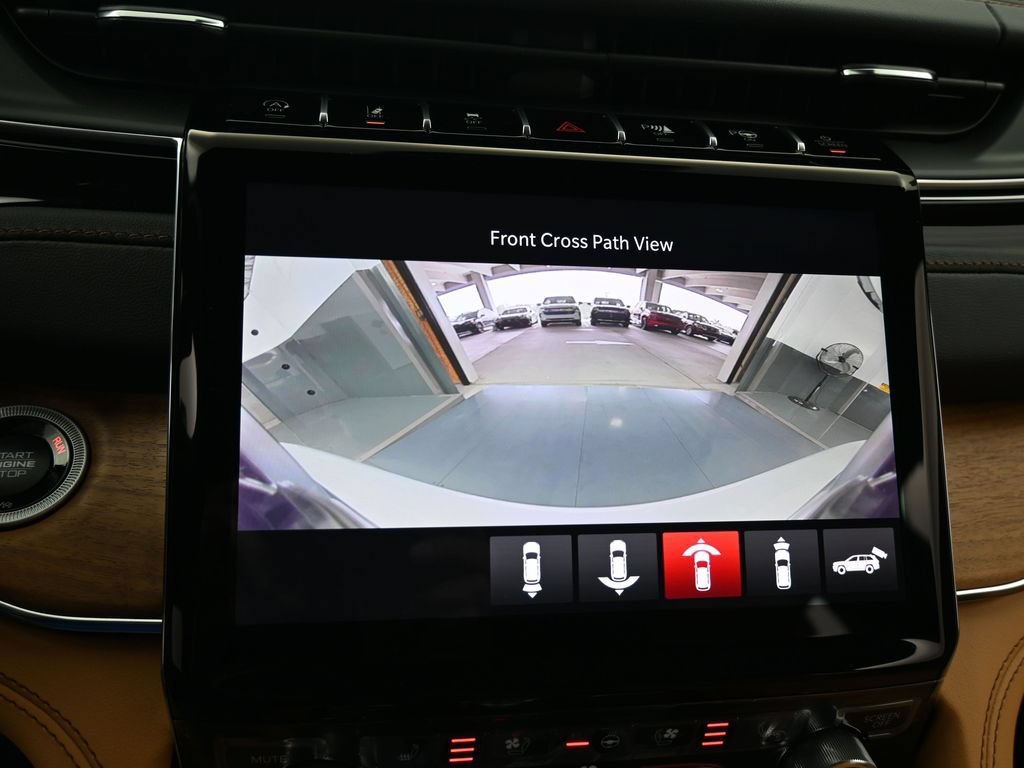 New 2025 Jeep Grand Cherokee Summit AWD/4WD image 25
