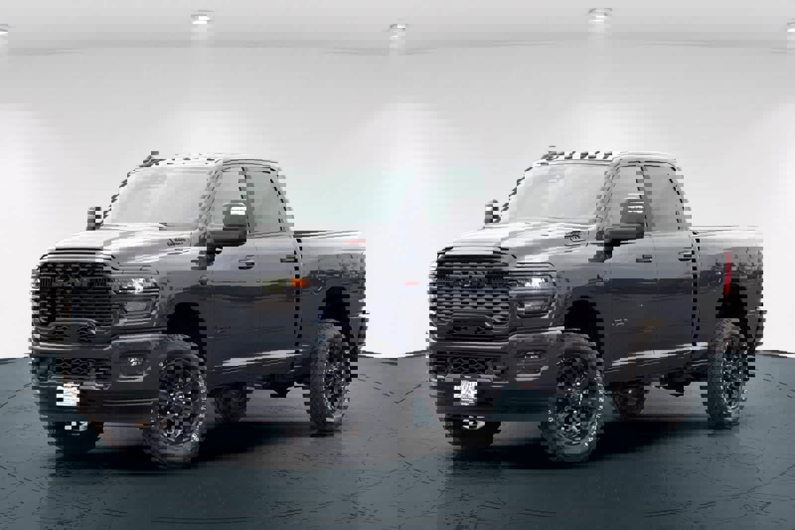 New 2026 RAM 2500 Big Horn AWD/4WD image 1